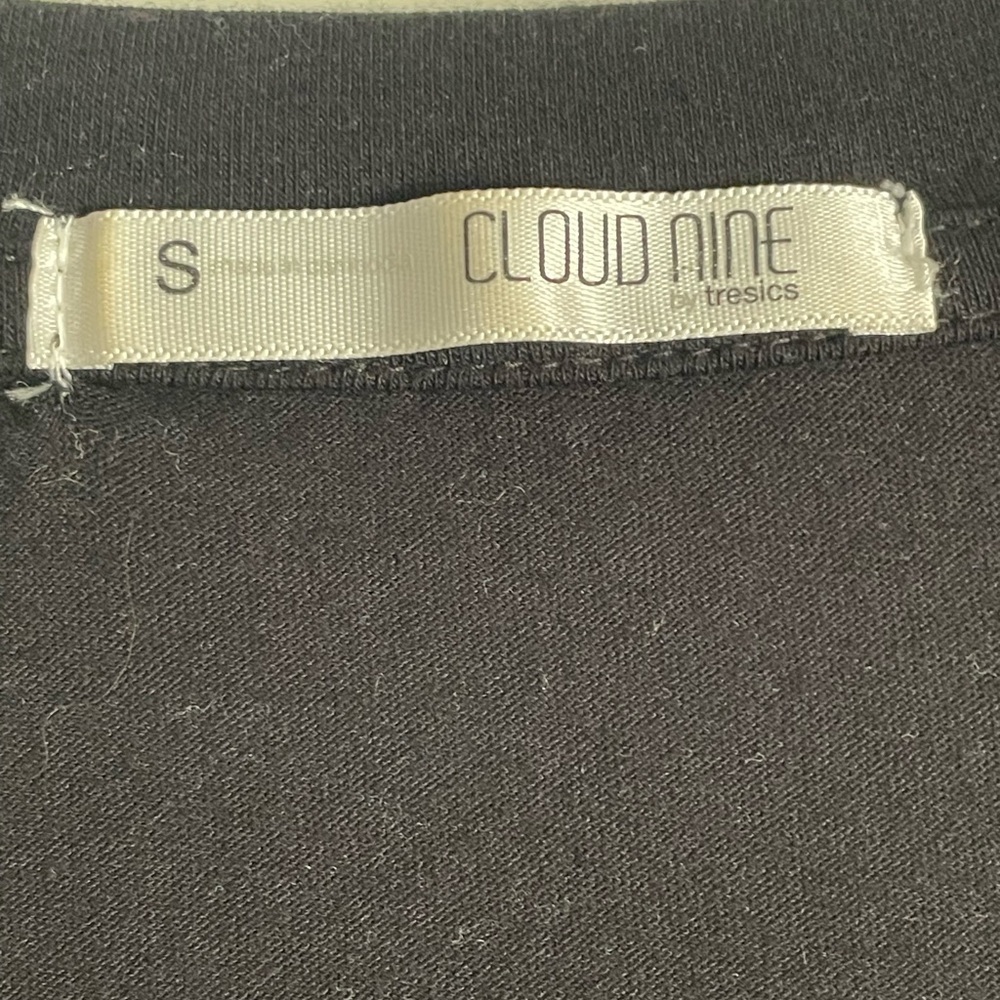 S: Cloud Nine Basic Soft Cotton Long Sleeve V Nec… - image 3